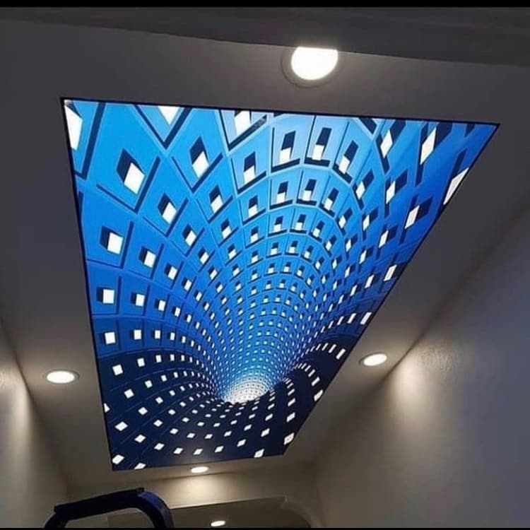 Printed 3D tunnel illusion on a stretch ceiling panel
